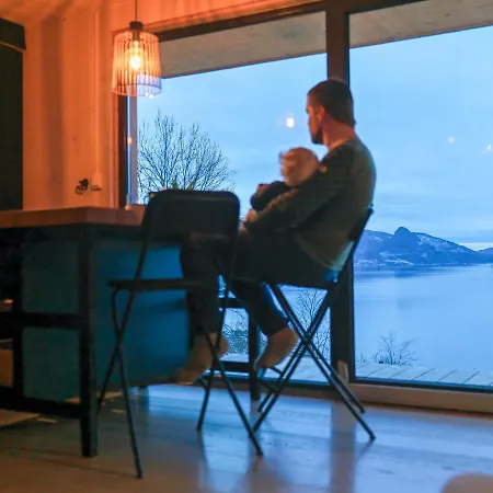 Apartmán Funkis-cabin In With Fantastic Fjordview *